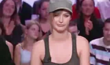 Junge Frauen reife f ...