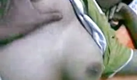Dieser Mann hat kein Konzept von Moral. Er traf reife frauen nackt video den besten Freund der Braut und beschloss, es mit einem Freund zu teilen, gute Freunde sollten sein. Ernsthaft, ohne die Erlaubnis ihres Mannes zu fragen. Herrin hämmert seine zukünftige Frau in den Arsch und genießt den Anblick der gestrigen Hochzeit und eines Verräters heute.