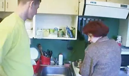 Das Mädchen wählen schöne Strümpfe, bevor Sie beginnen, sex video reife frauen sex mit schwarzen Mann und saß in der Hütte das schwarze Schaf. Als er sie fickte, sagte sie ständig, ihr das Recht zu geben . Ich verstehe nicht.