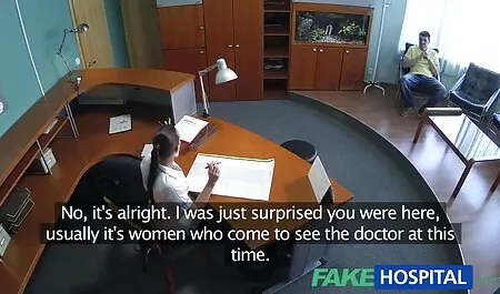 Eine schöne Frau mit ...